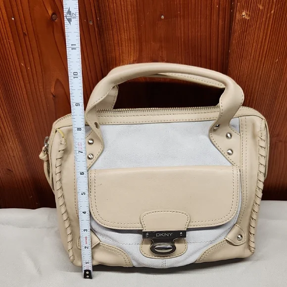 DKNY Cream and Gray Women's Bag EUC - Picture 3 of 6